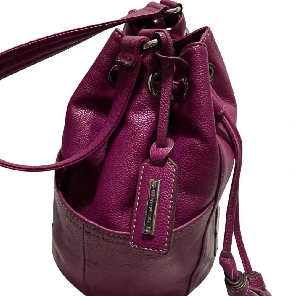 Tignanello hobo bucket  leather bag - Picture 4 of 12